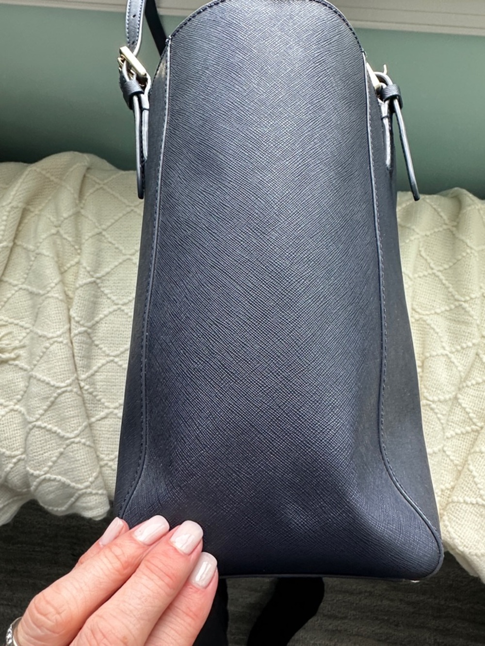 Tory Burch Navy Saffiano Leather Tote with Gold Logo - Picture 6 of 11